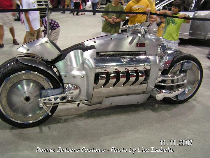 international_auto_show_11_08_2007-32.JPG